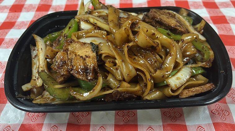 Thai basil pork noodles