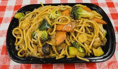 Vegetable lo mein
