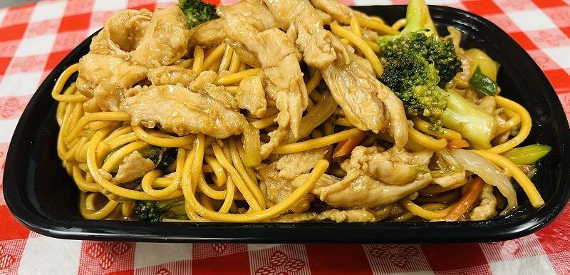 Chicken lo mein